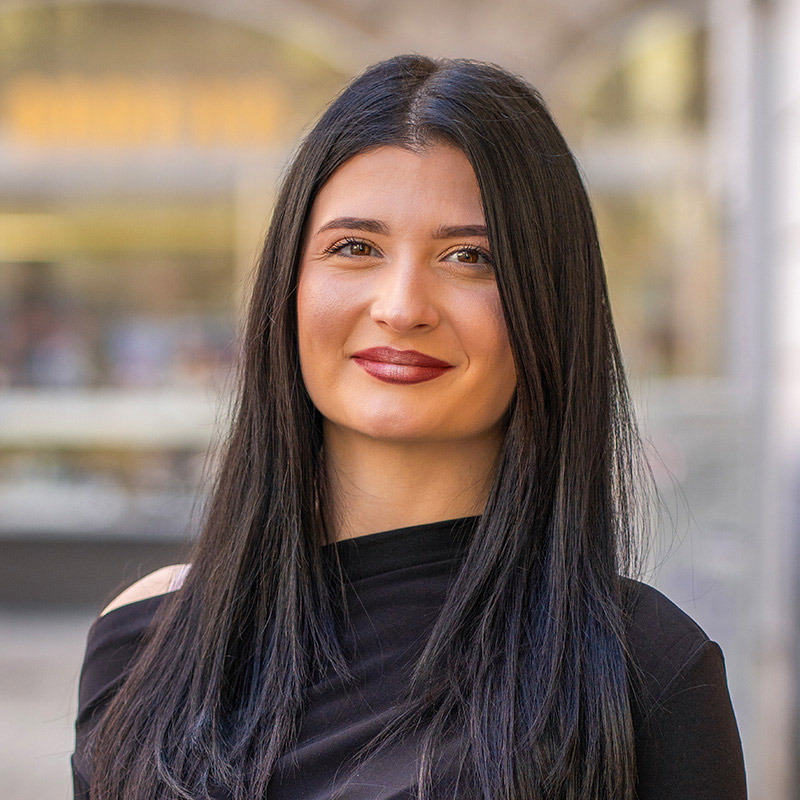 Fatma, Auszubildende